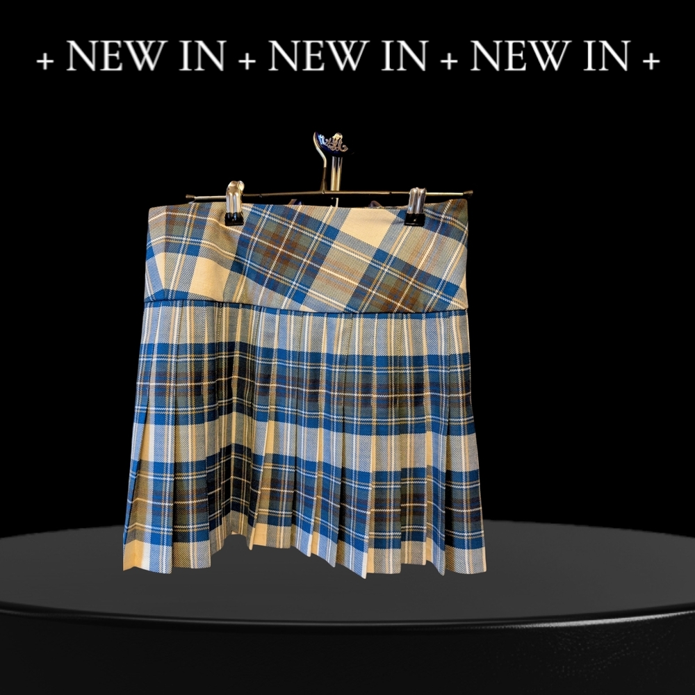 Chic Pure New Wool Blue and Cream Plaid Mini Kilt Made In Scotland - Picture 2 of 6